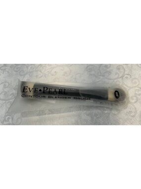 Eve Pearl Contour Blender Brush 201 Dual-Ended Makeup Tool